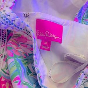 Lilly Pulitzer super cute dress